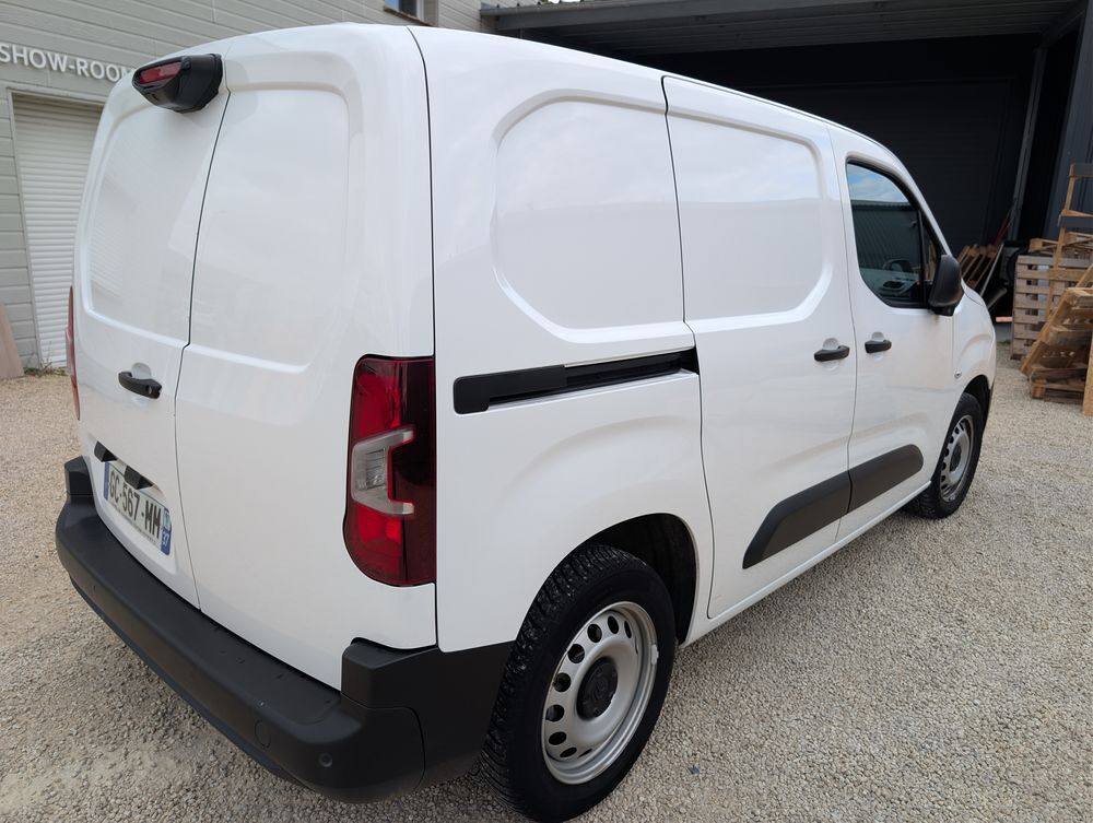 Berlingo BERLINGO VAN M 1000 BLUEHDI 130 S&S EAT8 CLUB 2021 occasion 86190 Vouill&eacute;