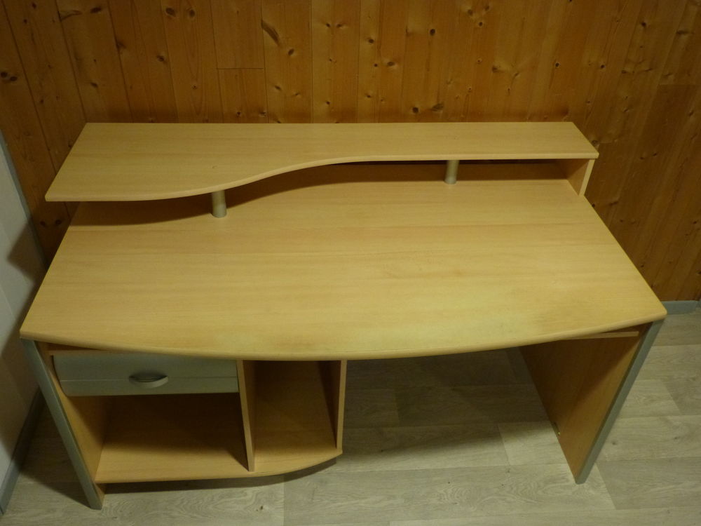 Bureau 145 cm Meubles