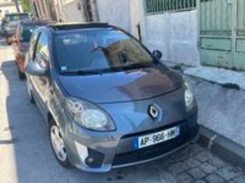 Twingo II Twingo 2 en bon &eacute;tat r&eacute;vision compl&egrave;te r&eacute;cente roule parfaitement bien 2007 occasion 83000 Toulon