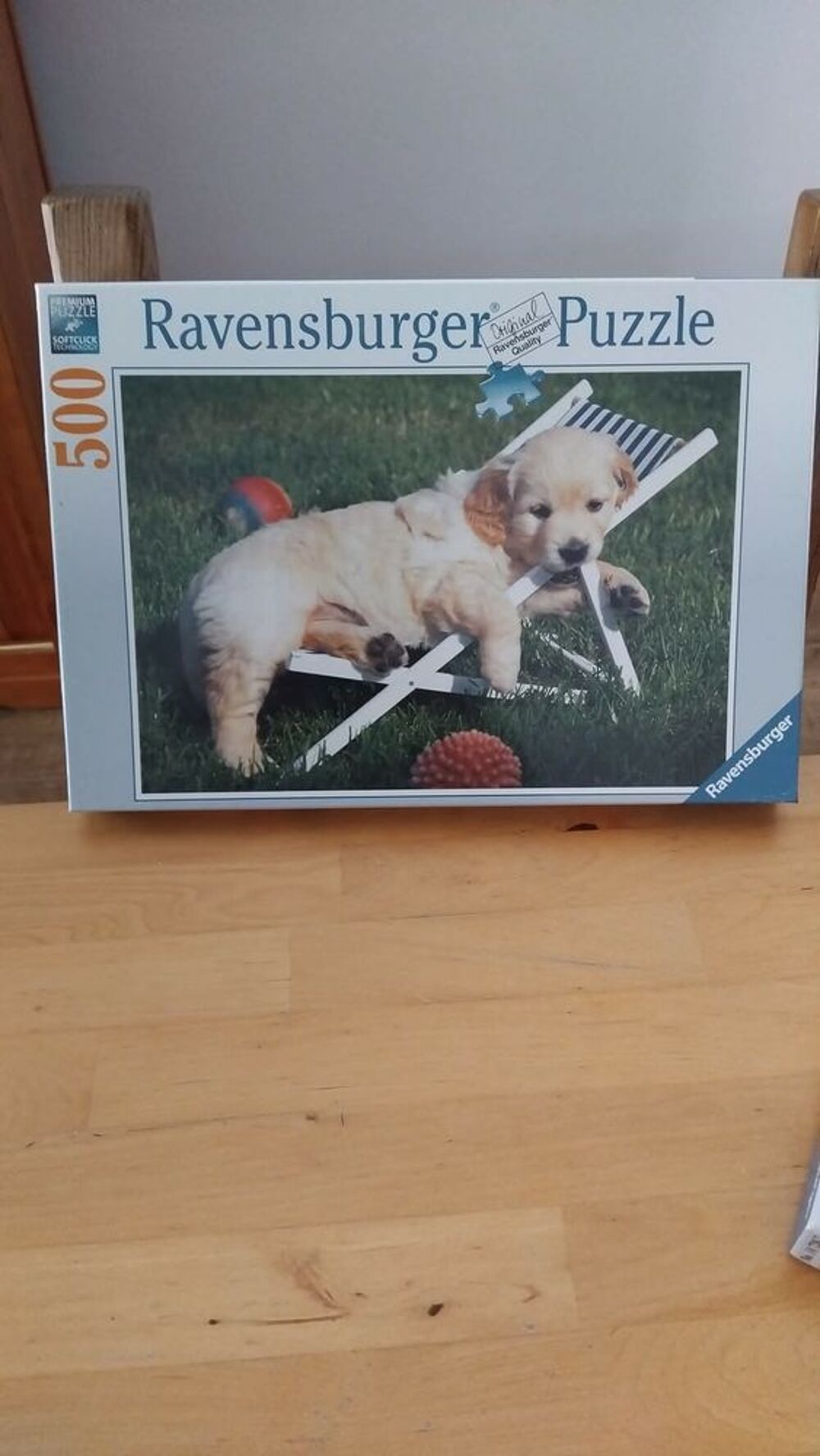 2 puzzle a 1000 p cheval et paris 
1 puzzle de 500 p chiot Jeux / jouets