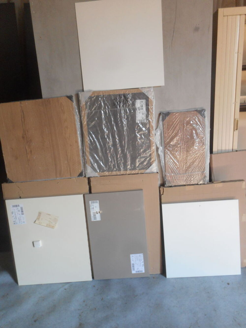 2 porte noir nf tablettes murale couleur gris faire prix Bricolage