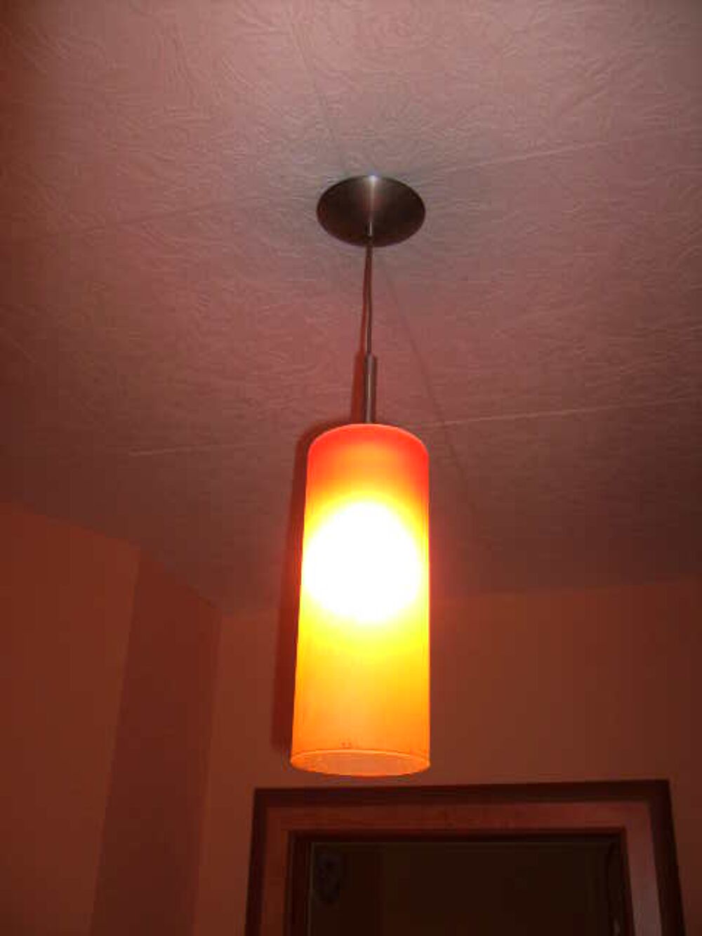 Lampe suspension en verre rose d&eacute;grad&eacute; jaune vintage Décoration