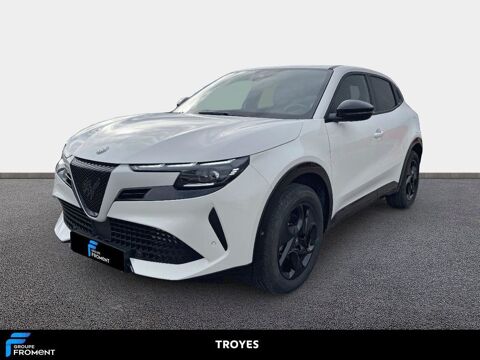 Alfa Romeo Junior 1.2 Ibrida 136 ch eDCT6 Premium 2025 occasion Barberey-Saint-Sulpice 10600