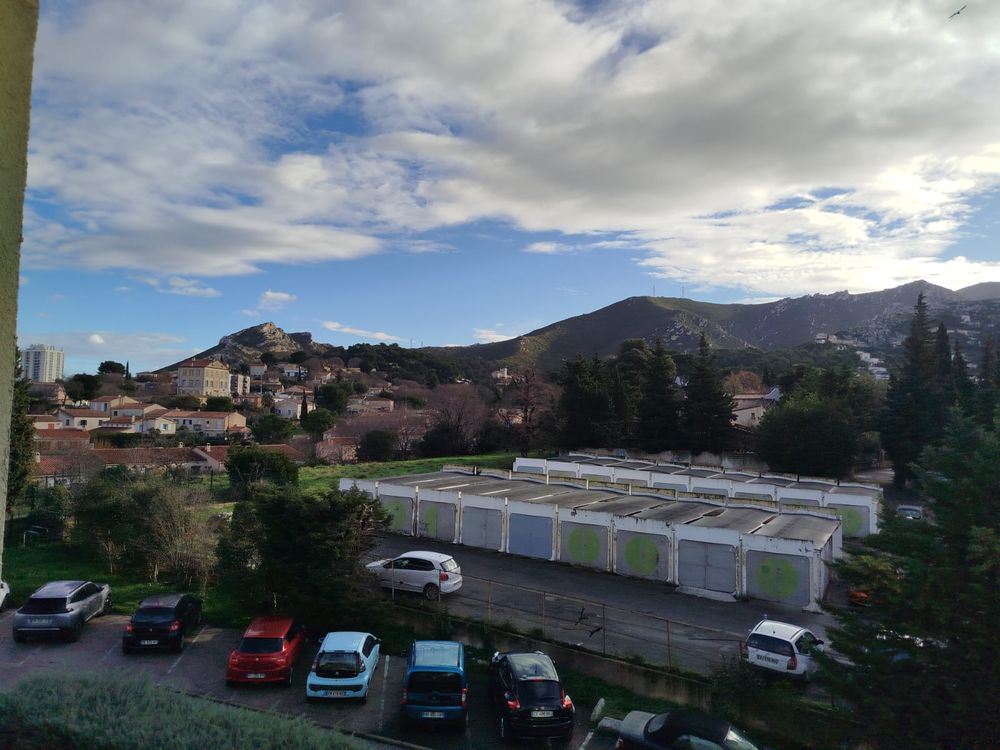Vente Appartement T4 traversant 68 m² -Rénové en 2025 -Vue collines Marseille 10