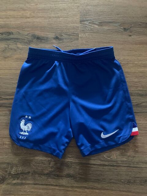 Short enfant  Nike     Equipe de France football 6 Saleilles (66)
