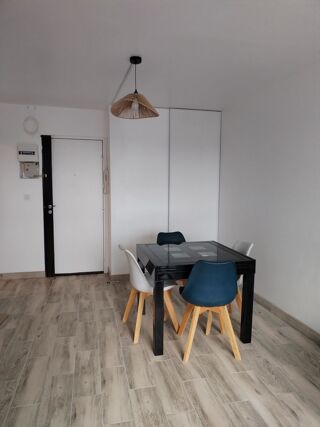 Appartement à louer 2 pièces 34 m² Dammarie-les-lys