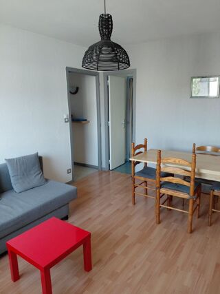  Appartement à louer 2 pièces 38 m²
