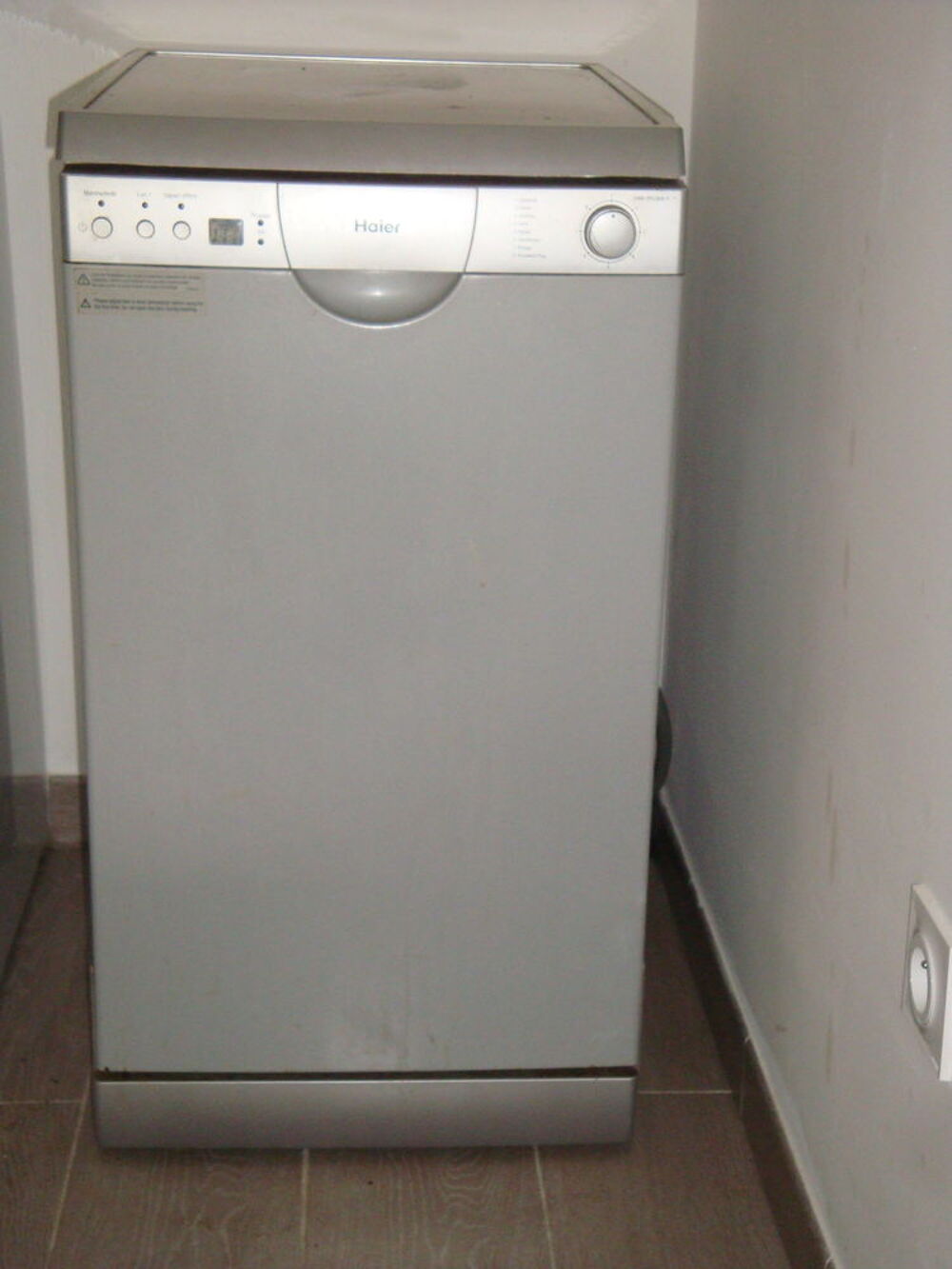 Lave vaisselle HAIER DW 9 Electroménager