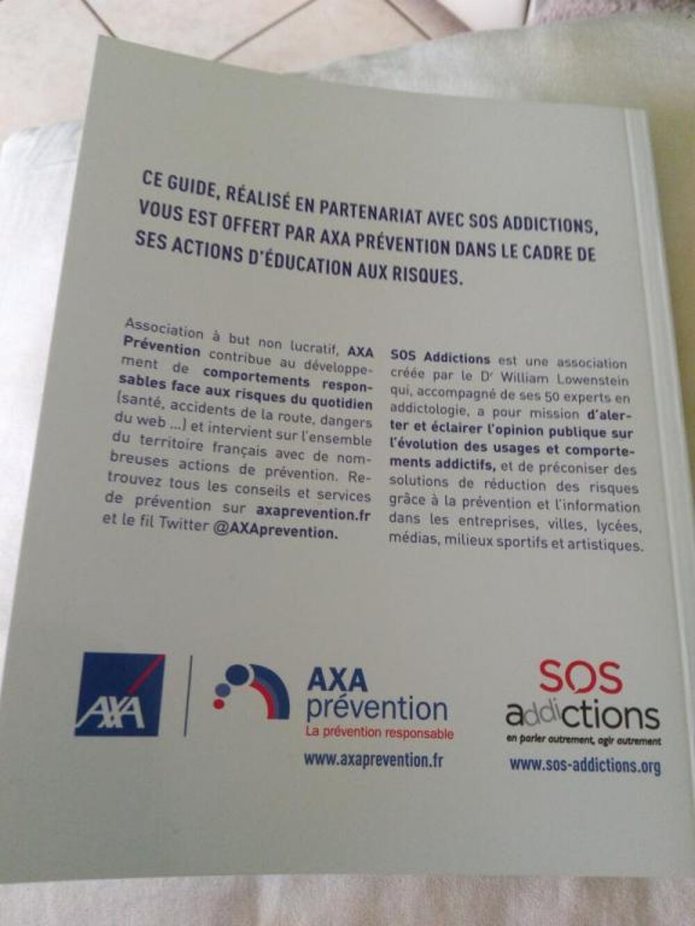 Livre Le guide des addictions (Neuf) Livres et BD