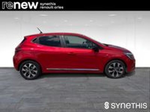 Clio V Clio E-Tech full hybrid 145 Evolution 2023 occasion 13200 Arles