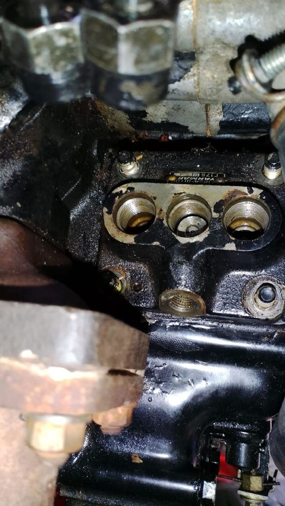 tracteur diesel 23 cv complet ou pour pi&egrave;ces d&eacute;tach&eacute;e Bricolage