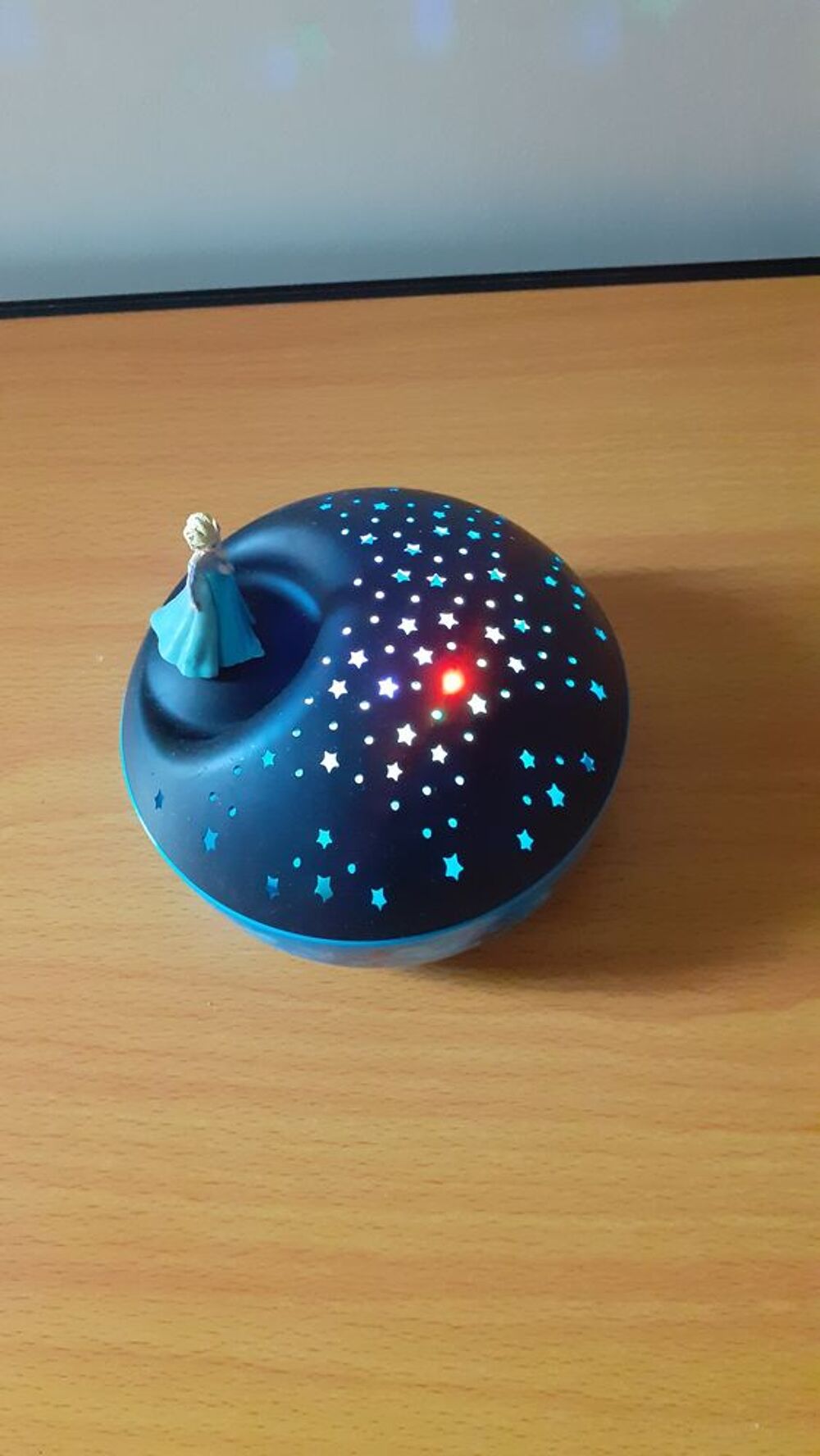 Projecteur d'&eacute;toiles la Reine des Neiges Jeux / jouets