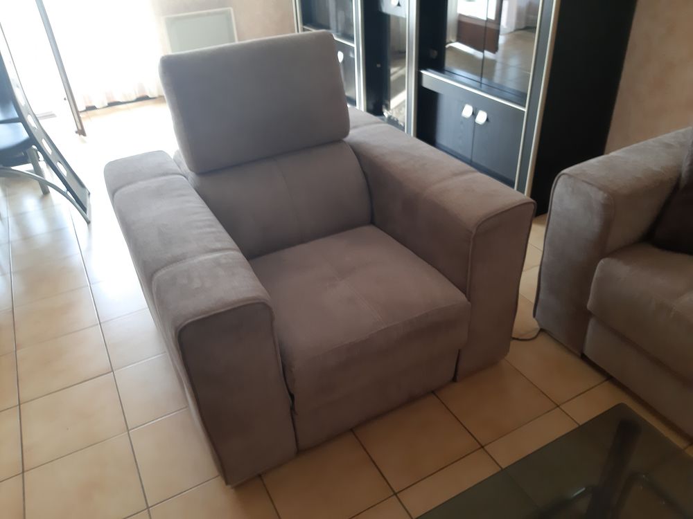 canap&eacute; et fauteuil electrique Meubles