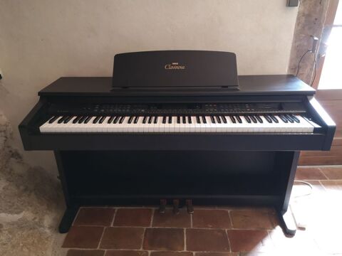 Piano numerique Yamaha Clavinova 750 Tharaux (30)