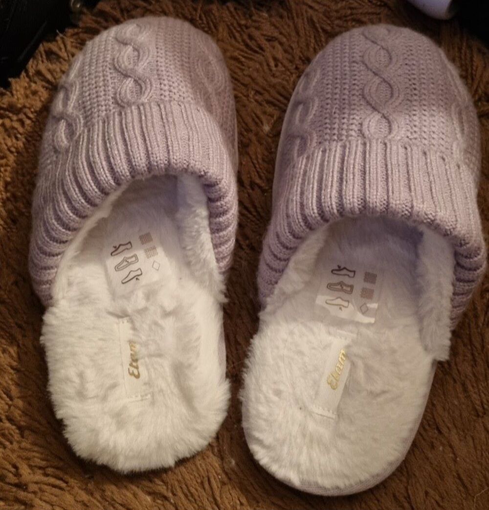 Mules Neuves Pointure 38/39. Grise Chaussures