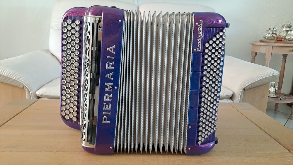 Accord&eacute;on acoustique PIERMARIA Instruments de musique