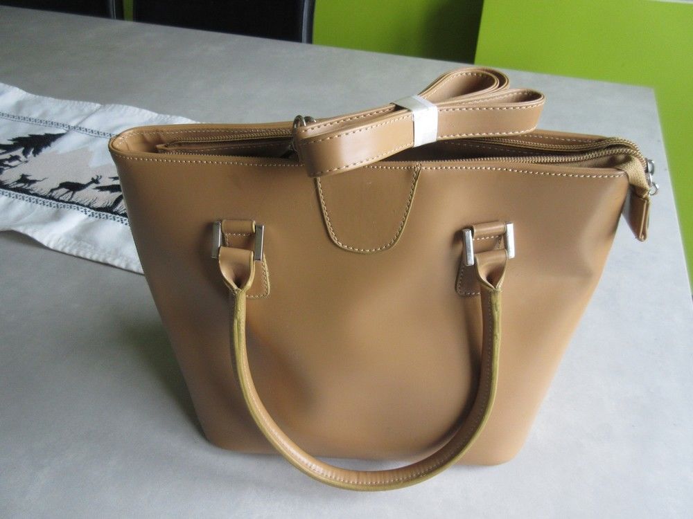 Sac &agrave; main marron clair Maroquinerie