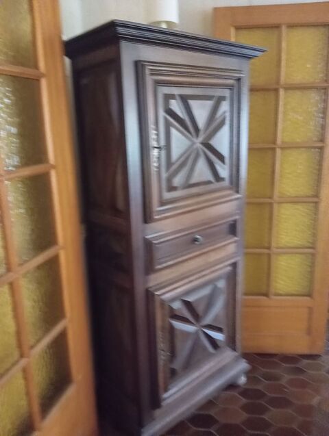 Bonneti�re style louis XIII 100 Saint-Andr�-de-l'�pine (50)