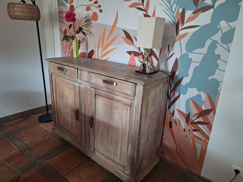 Joli Buffet bas en ch&ecirc;ne Meubles