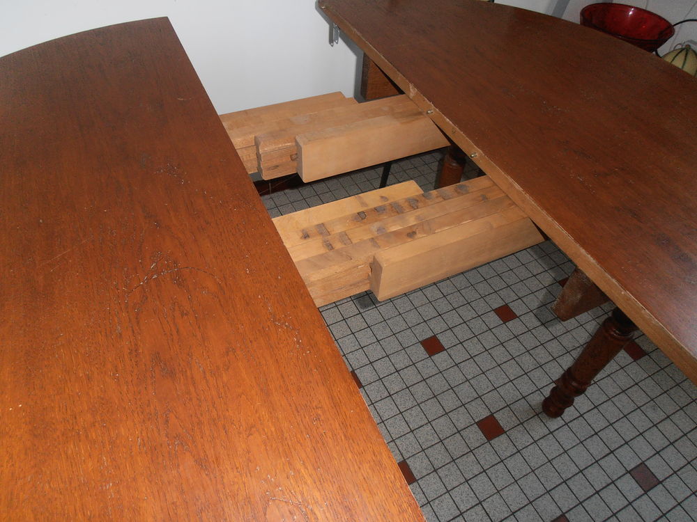 table de cuisine ou salle a manger 110 diam&egrave;tre ch&ecirc;ne Meubles