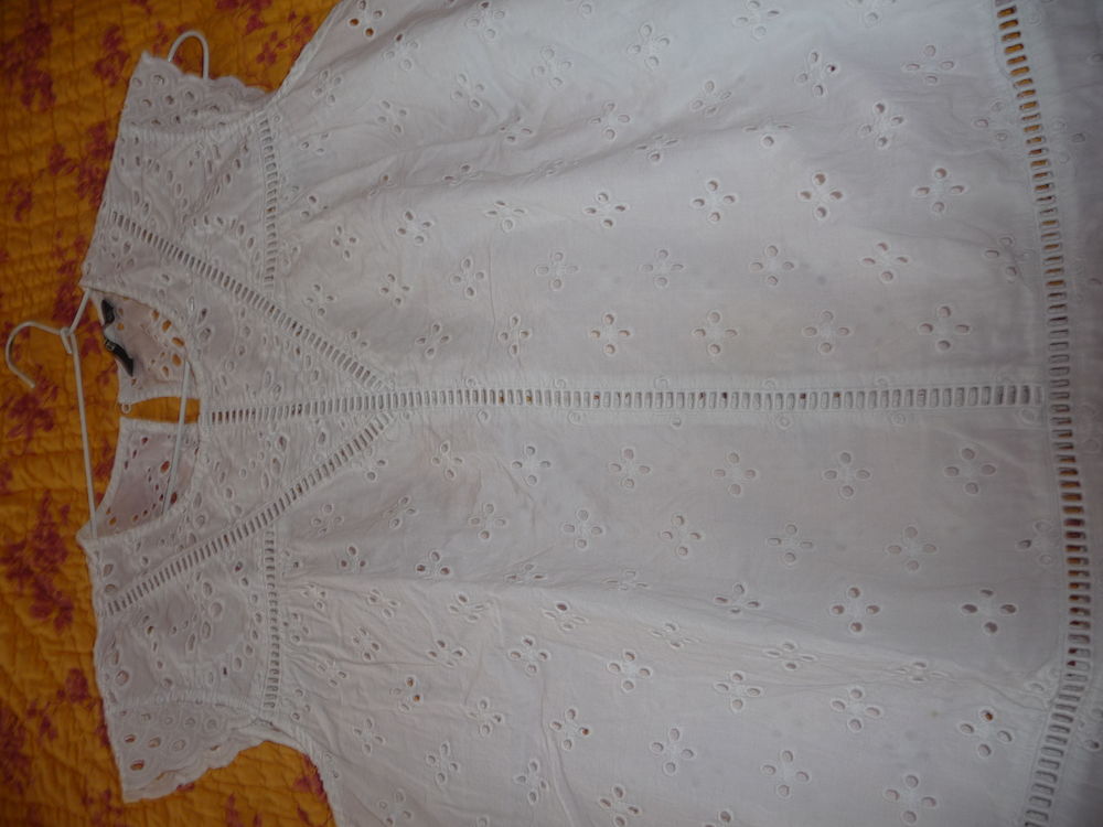 BLOUSE BRODERIE ANGLAISE Vtements