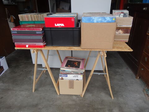 LOT DE 800 DISQUES VINYLES 300 Anglet (64)