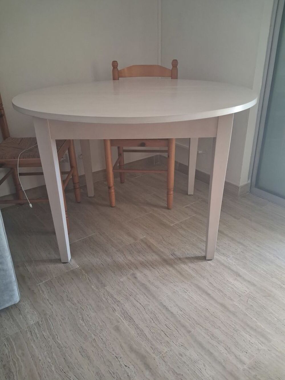 table ronde blanche avec deux rallonges Meubles