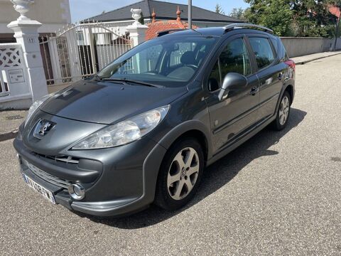 Peugeot 207 1.6 HDi 16v 110ch FAP Exécutive 2008 occasion Saint-Étienne 42000