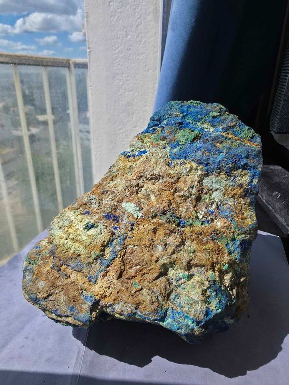 Magnifique Grande Pi&egrave;ce Min&eacute;rale Azurite &amp; Malachite Fibreuse RDC 17,6 cm 