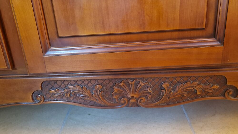Armoire 3 portes merisier massif Meubles