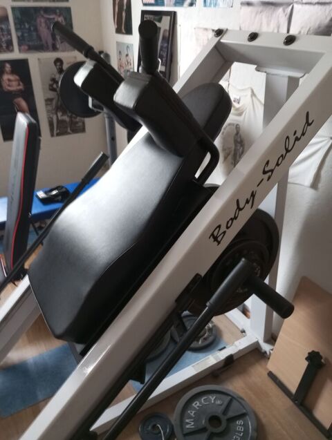 Leg-press Hack Squat Aucamville (31)