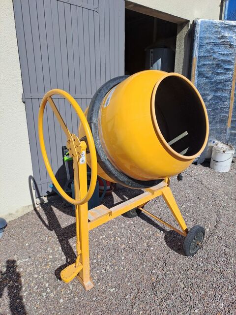 B�tonni�re HAEMMERLIN Pro 170 450 Martizay (36)