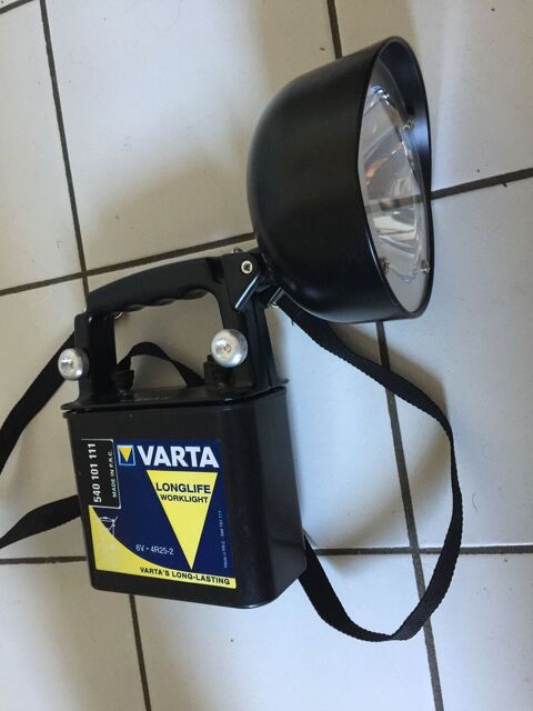 LAMPE A LED FRONTALE 10 Montpellier (34)