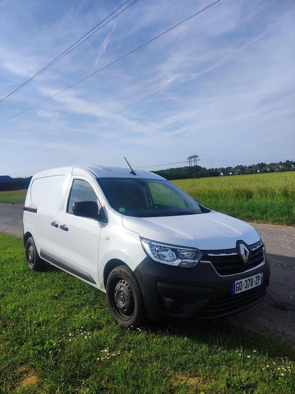 Kangoo Express KANGOO EXPRESS GRAND VOLUME BLUE DCI 115 EXTRA R-LINK 2022 occasion 91300 Massy