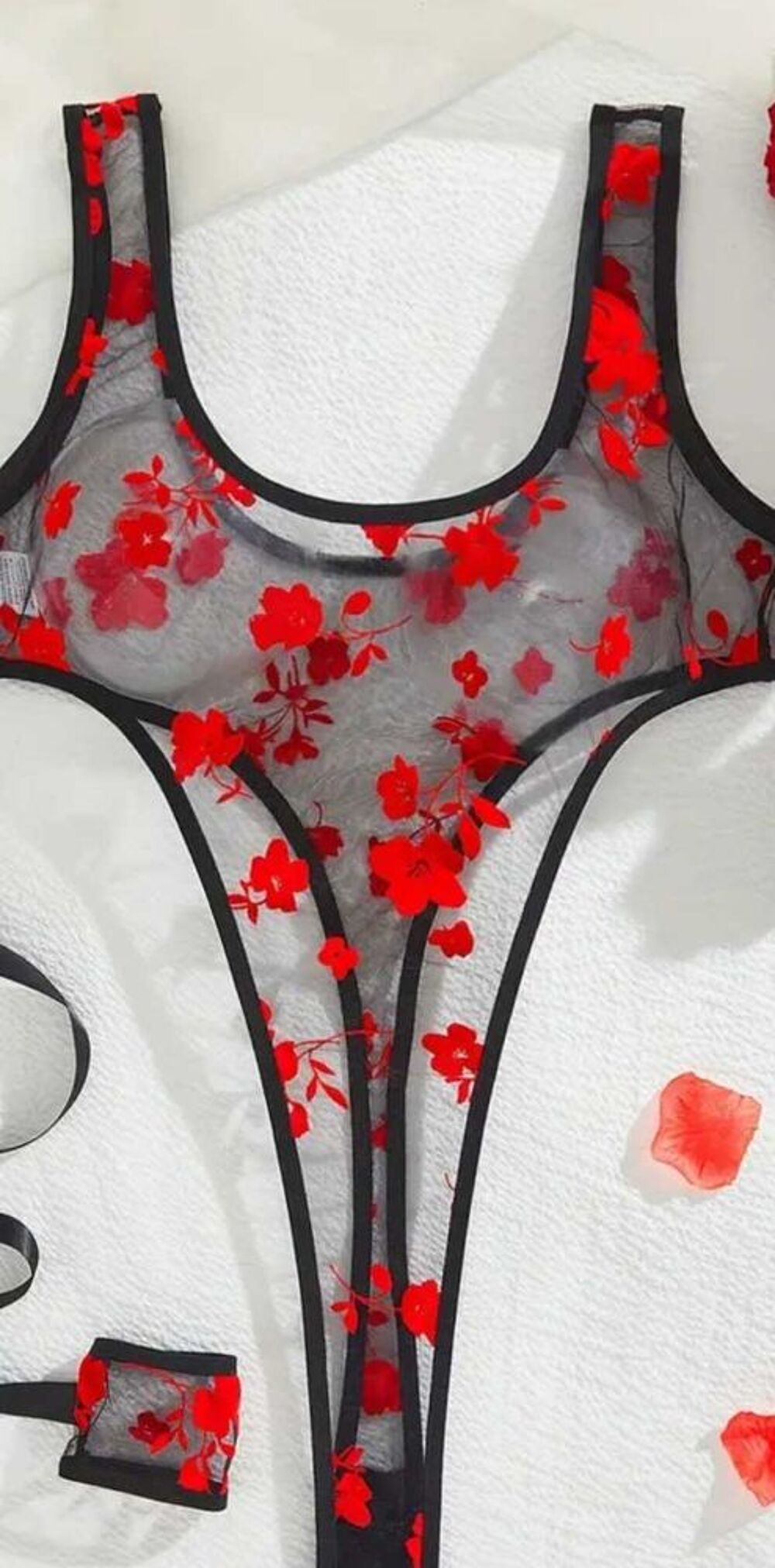 1 body string ultra &eacute;chancr&eacute; Vêtements