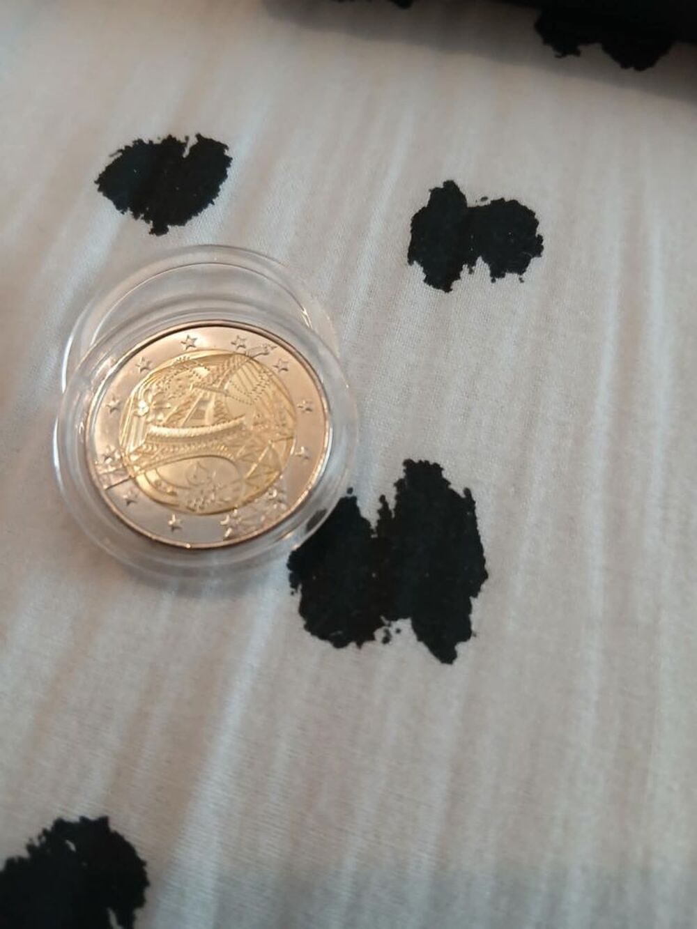  Lot de cinq pi&egrave;ces de collection de 2  N&deg; 1396 