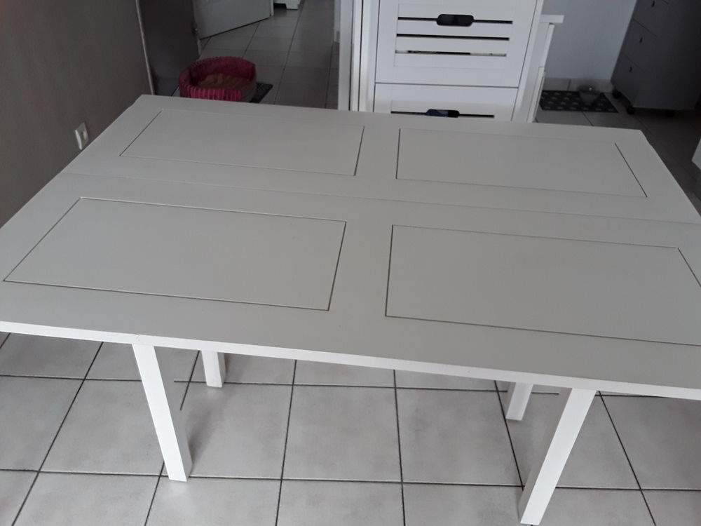 Table Meubles