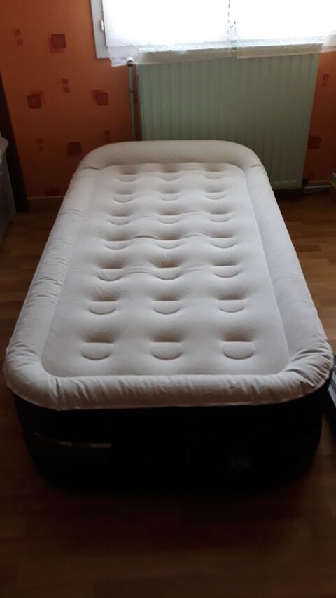 matelas Intex 40 Bazeilles (08)