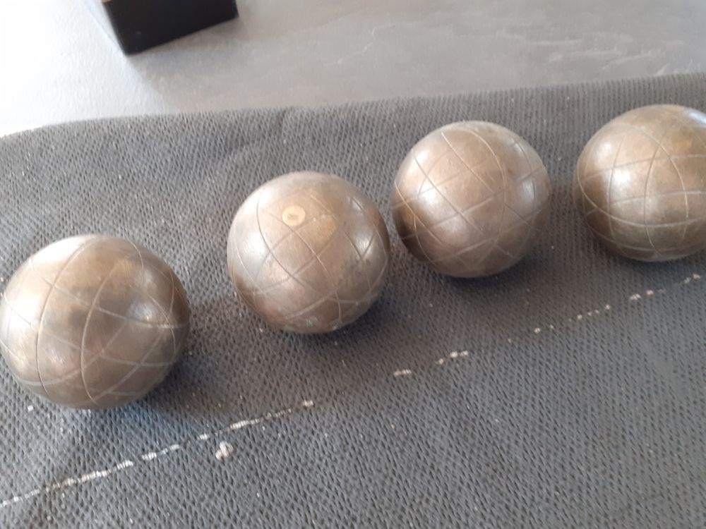4 boule lyonnaise 25€ Jeux / jouets