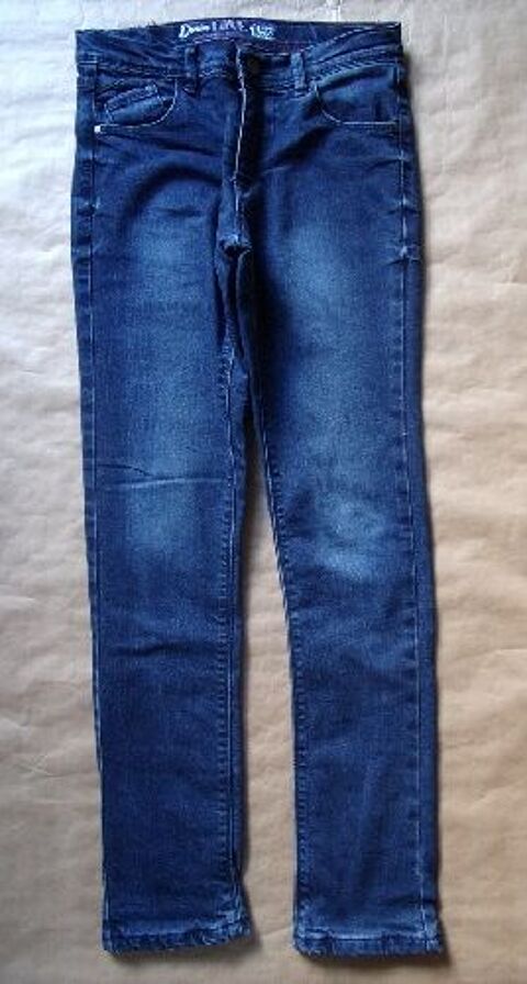 Pantalon en taille 12 ans 4 Montaigu-la-Brisette (50)