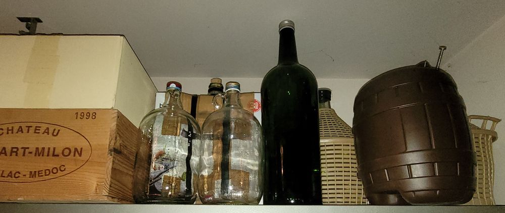 DE VINS TOUS CEPAGES ET TOUTES REGIIONS 