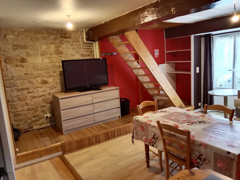 Location Maison MEUBLÉ pour SAISONNIERS Montbellet