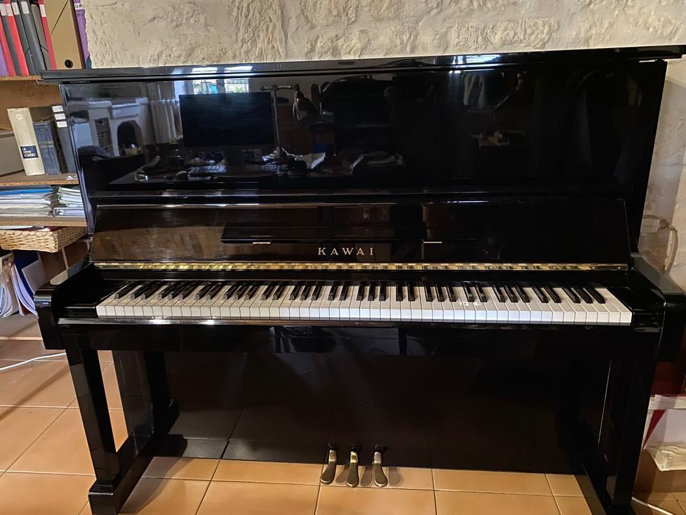 PIANO droit KAWAI BL12 Instruments de musique