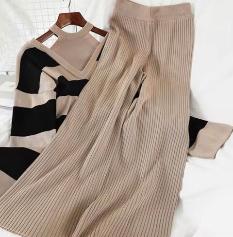 Ensemble pantalon en tricot 20 Aix-les-Bains (73)