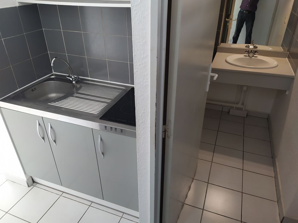 Location Appartement Studio non meublé, 20m2, électricité comprise Schœlcher