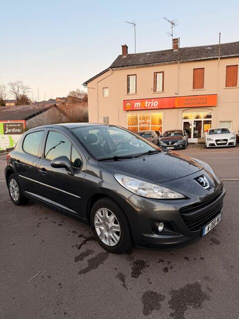 Peugeot 207 + 1.4 HDi 68ch FAP BLUE LION 2014 occasion Ch&acirc;teau-Chinon Ville 58120