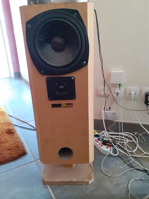 2 enceintes DAVIS 100W Séez (73)