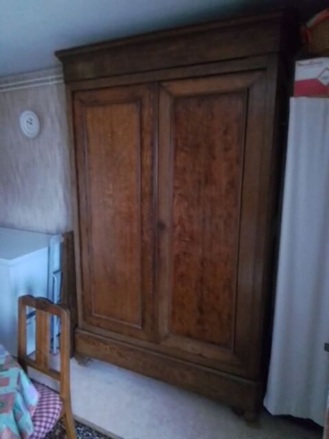 ARMOIRE BOIS RUSTIQUE 30 Harou (54)
