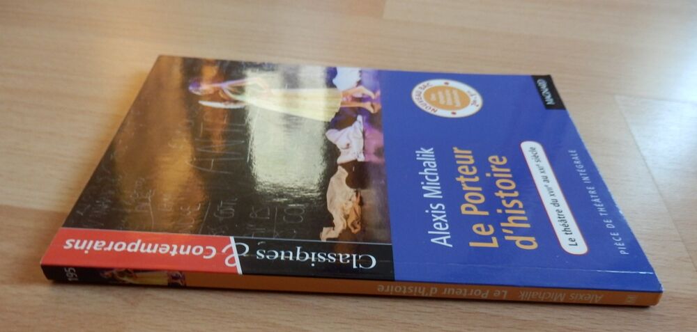 Livre : Le Porteur d'histoire - Classiques et Contemporains Livres et BD