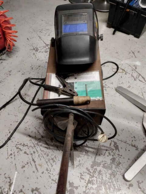 Poste �   souder �   l'arc 50 Villemur-sur-Tarn (31)